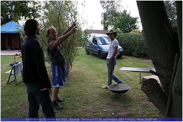 Earthdance -Trommer for fred - �byh�j - Denmark 17-18 september 2005. IMG_9325.JPG