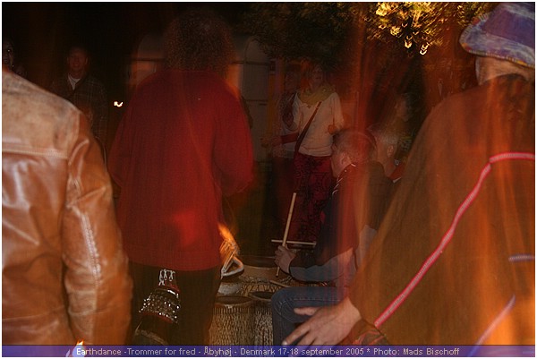 Earthdance -Trommer for fred - �byh�j - Denmark 17-18 september 2005. IMG_9467.JPG