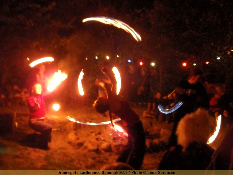 Drum spot / Earthdance Denmark 2009 * Photo � Lena S�rensen  P9260080.JPG
