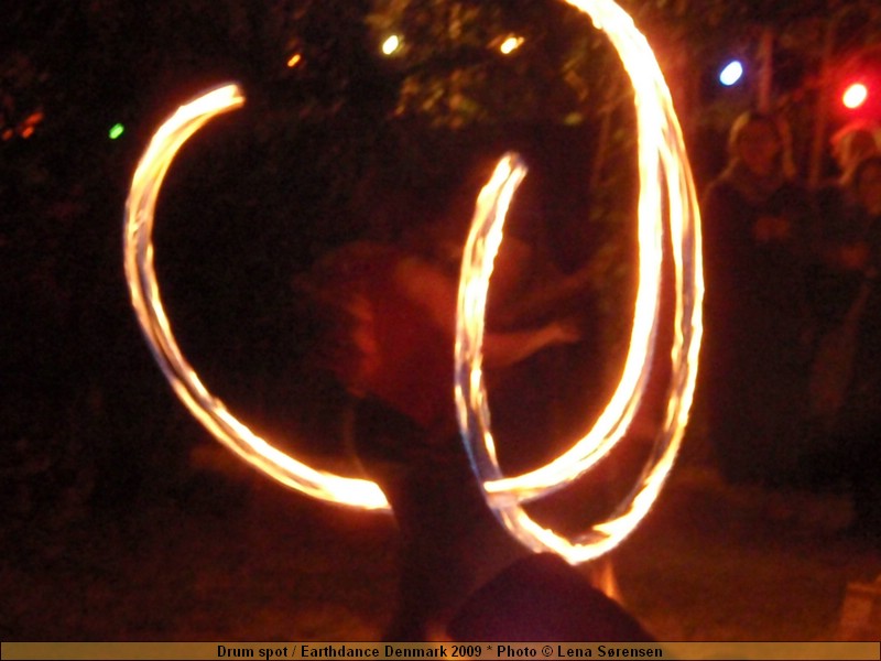 Drum spot / Earthdance Denmark 2009 * Photo � Lena S�rensen  P9260079.JPG