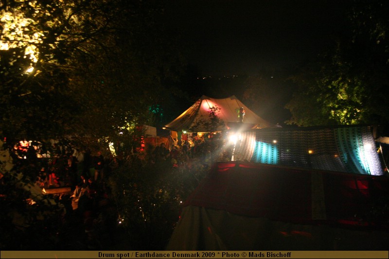 Drum spot / Earthdance Denmark 2009 * Photo � Mads Bischoff  IMG_6478.JPG