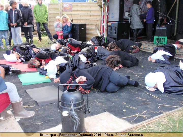 Drum spot / Earthdance Denmark 2010 * Photo � Lena S�rensen  63830_1518811725183_1081226852_31479355_5111270_n.jpg