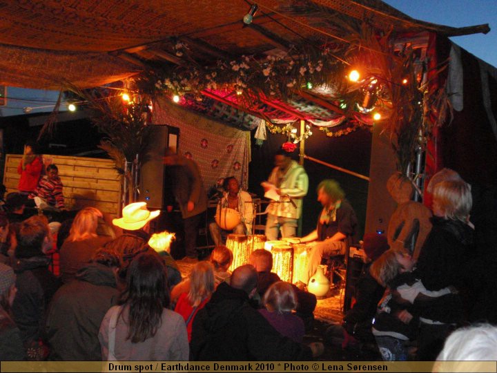 Drum spot / Earthdance Denmark 2010 * Photo � Lena S�rensen  63830_1518812325198_1081226852_31479370_1655796_n.jpg