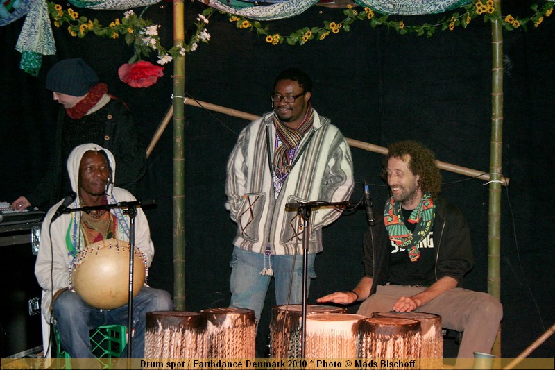 Drum spot / Earthdance Denmark 2010 * Photo � Mads Bischoff  IMG_0642.JPG