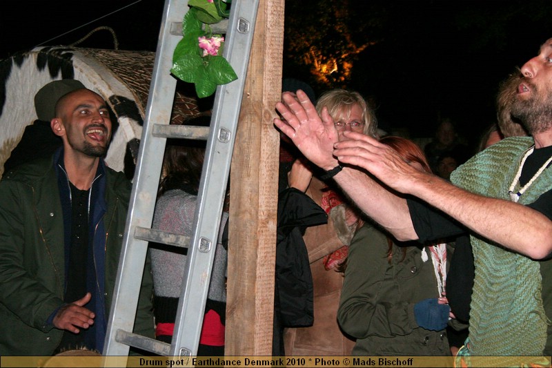 Drum spot / Earthdance Denmark 2010 * Photo � Mads Bischoff  IMG_0772.JPG