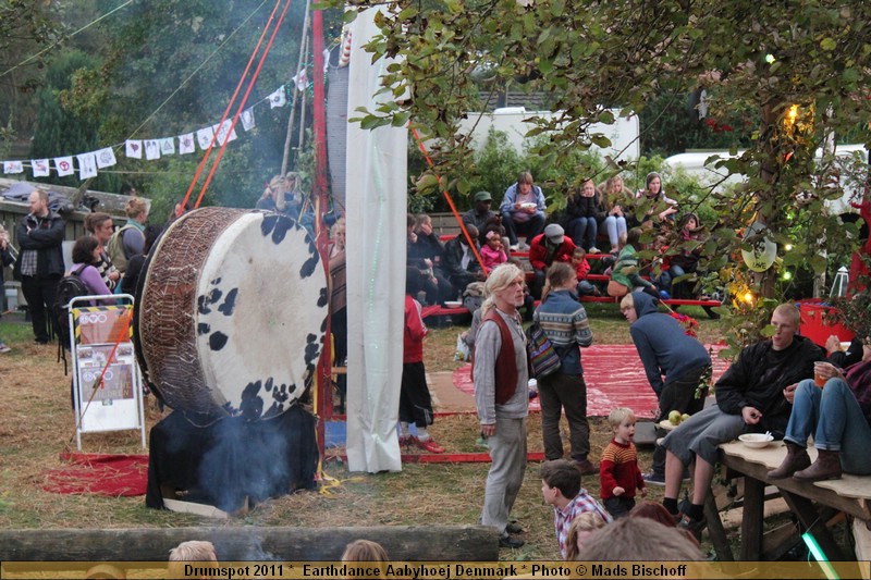 Drumspot 2011 *  Earthdance Aabyhoej Denmark * Photo � Mads Bischoff  IMG_3202.JPG