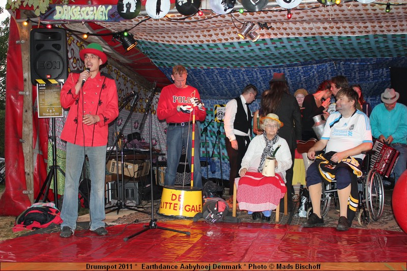 Drumspot 2011 *  Earthdance Aabyhoej Denmark * Photo � Mads Bischoff  IMG_3207.JPG