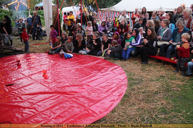 Drumspot 2011 *  Earthdance Aabyhoej Denmark * Photo � Mads Bischoff  IMG_3213.JPG