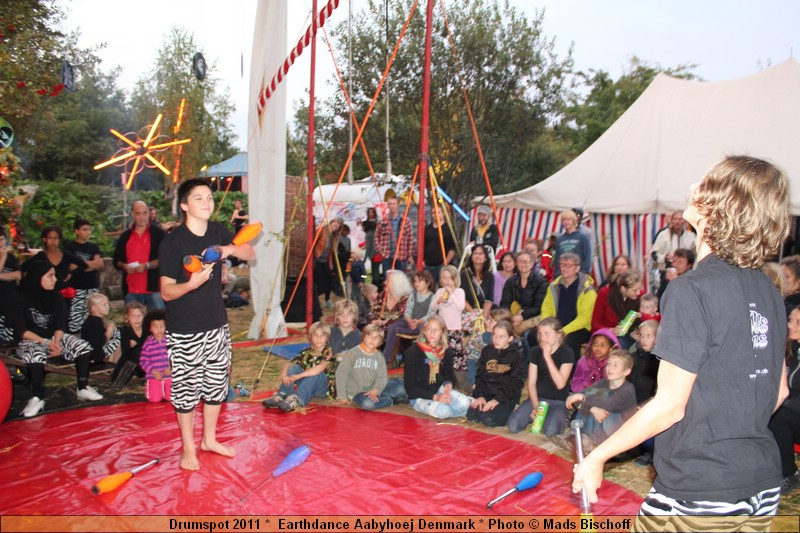 Drumspot 2011 *  Earthdance Aabyhoej Denmark * Photo � Mads Bischoff  IMG_3226.JPG