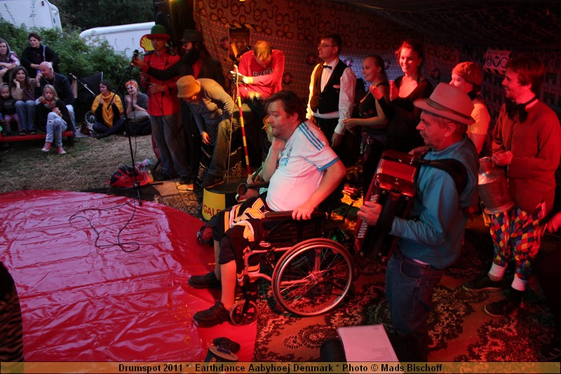 Drumspot 2011 *  Earthdance Aabyhoej Denmark * Photo � Mads Bischoff  IMG_3240.JPG