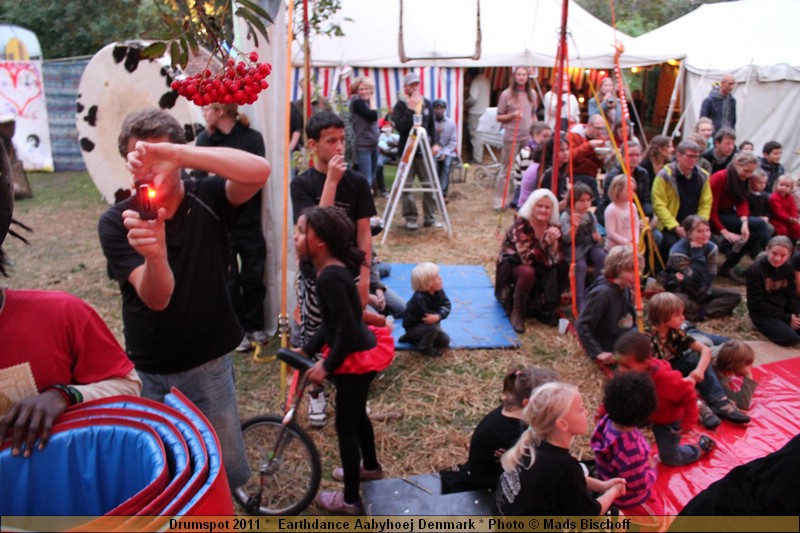 Drumspot 2011 *  Earthdance Aabyhoej Denmark * Photo � Mads Bischoff  IMG_3241.JPG