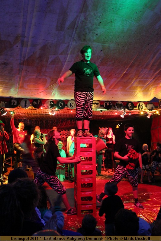 Drumspot 2011 *  Earthdance Aabyhoej Denmark * Photo � Mads Bischoff  IMG_3294.JPG
