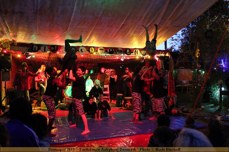 Drumspot 2011 *  Earthdance Aabyhoej Denmark * Photo � Mads Bischoff  IMG_3310.JPG
