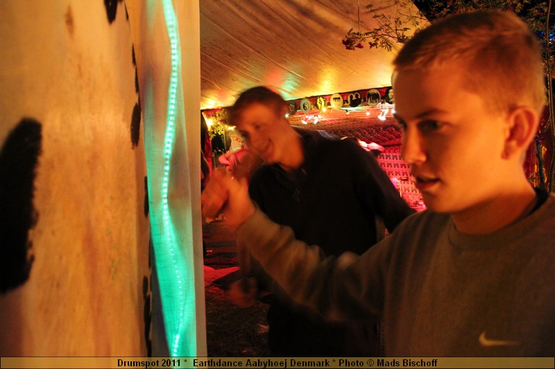 Drumspot 2011 *  Earthdance Aabyhoej Denmark * Photo � Mads Bischoff  IMG_3442.JPG